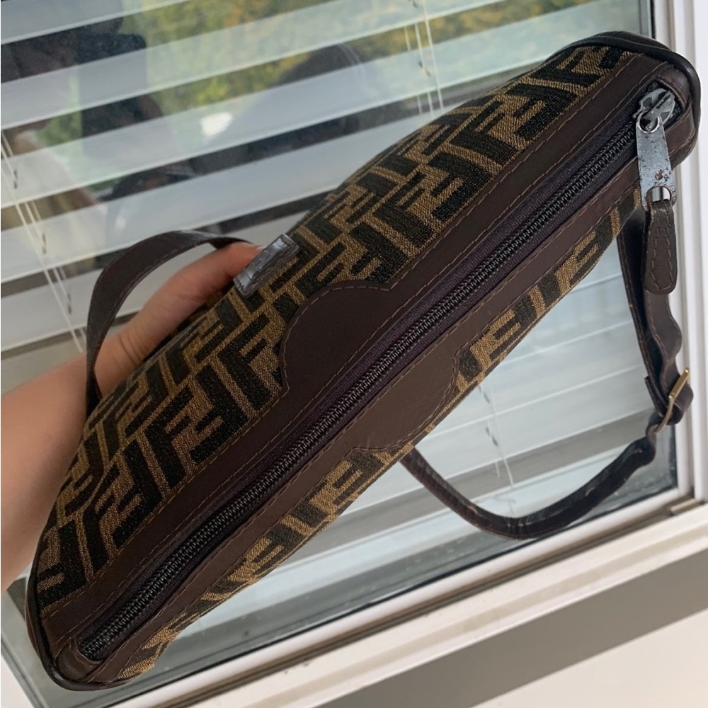 Vintage FF Shoulder Bag - Picture 3 of 12